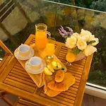La Vela Luxury Appartement *