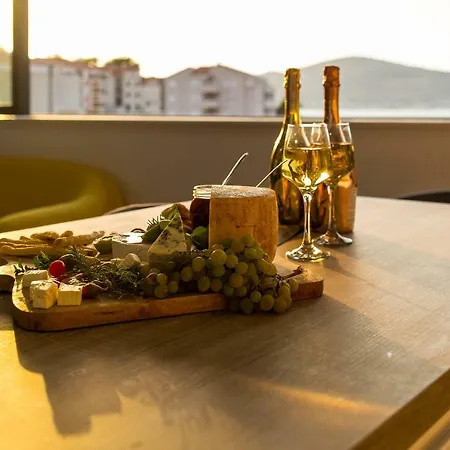 Apartment La Vela Luxury Trogir